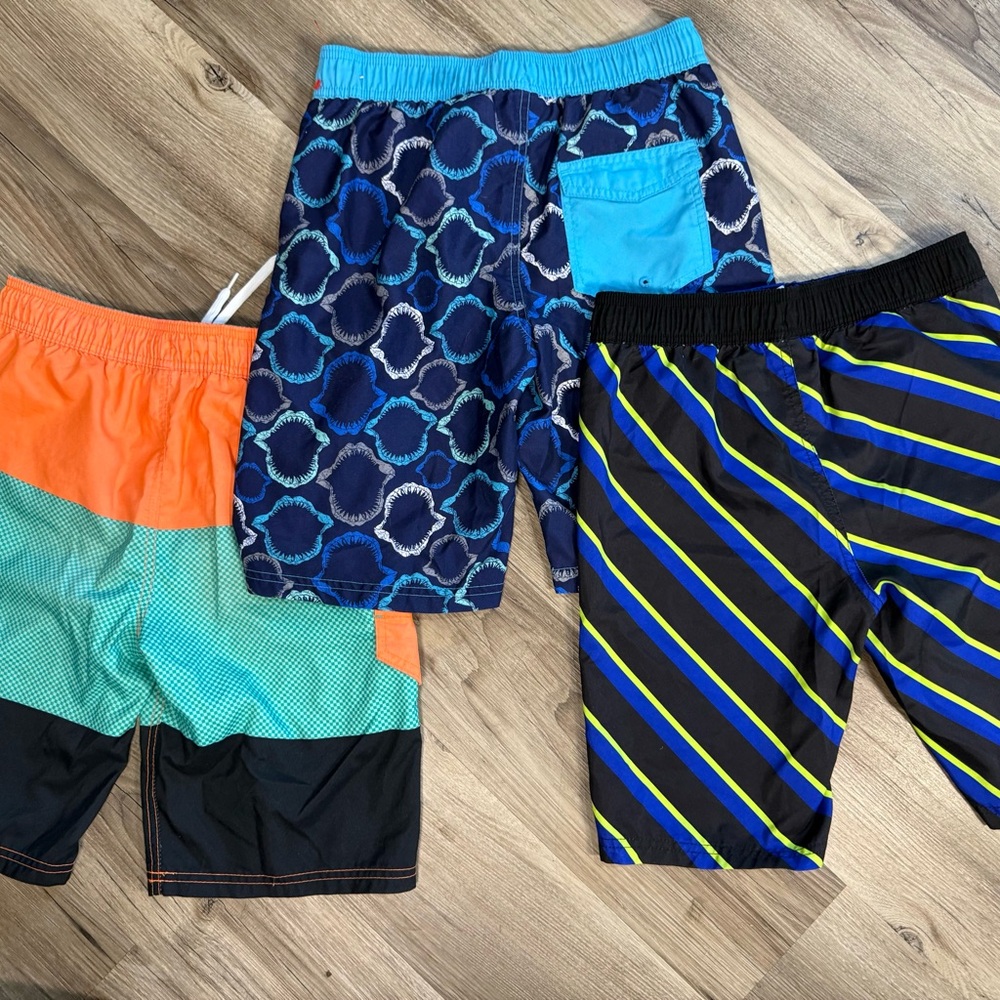 Old Navy Kids SwimTrunks x 3 Black Multi Pattern Boys Size L (10/12) - Picture 3 of 3